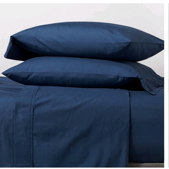 Threshold Full 300 Thread Count Ultra Soft Flat Sheet Dark Blue - Picture 2 of 8